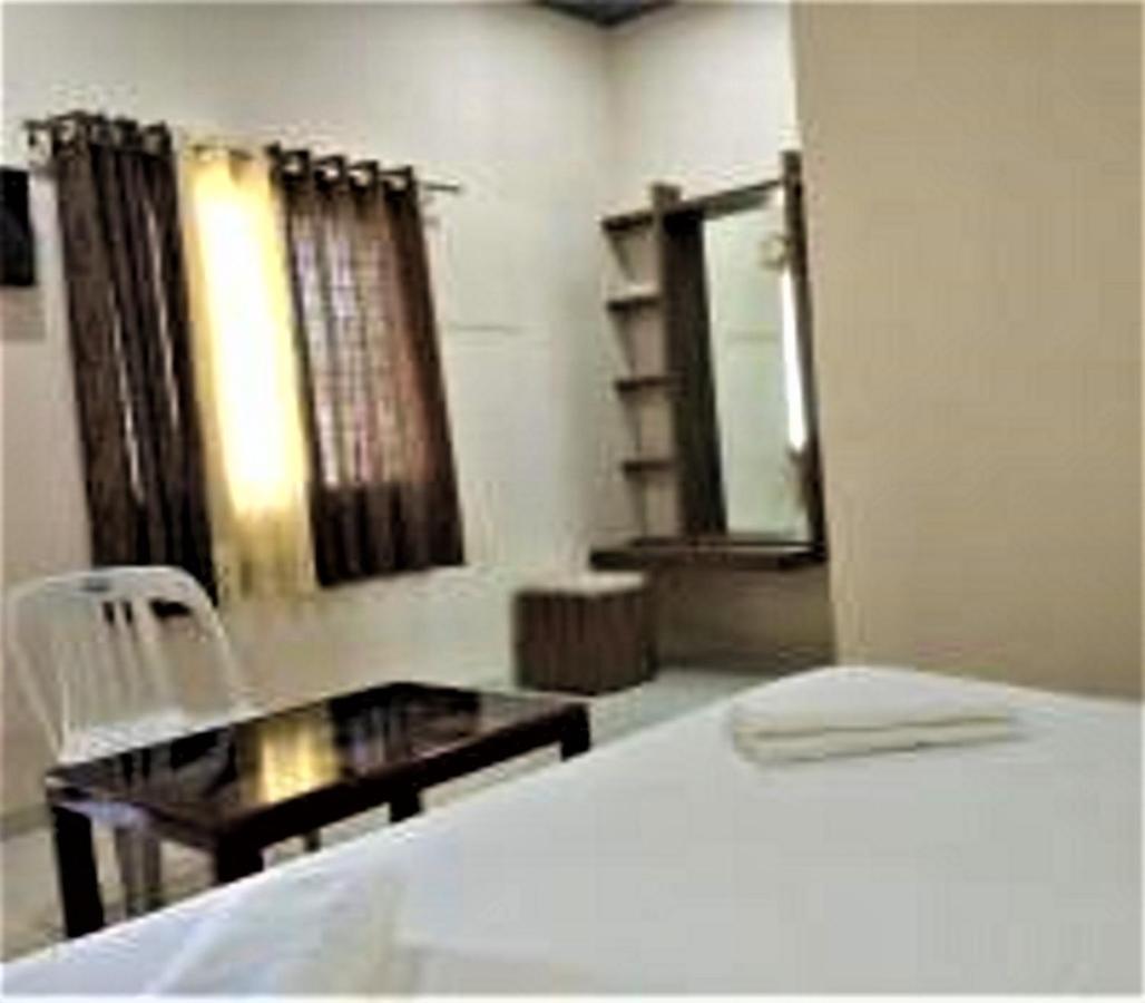 Hotel Krishna Exotica Ahmednagar Exterior photo
